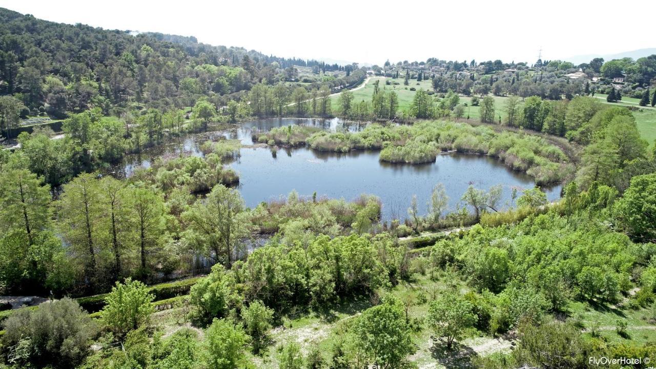 فندق Le Manoir De L'Etang موجا المظهر الخارجي الصورة