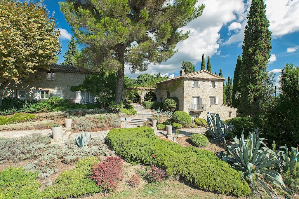 فندق Le Manoir De L'Etang موجا المظهر الخارجي الصورة